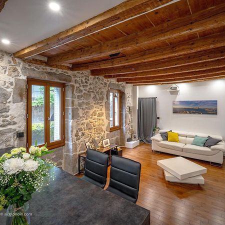 L'Ecrin De Chambery, Coeur De Centre Ville, Calme Et Espace Екстер'єр фото